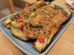 -铭记烧烤制作社•吊炉乳鸽 延吉冷面