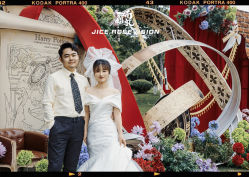 -不晚国际婚纱礼服