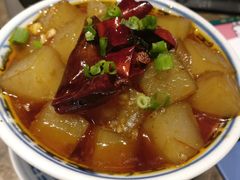 -沪小二炭火蛙锅(淮海中路美食不夜城店)