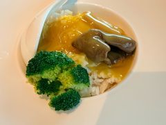 -深圳国际会展中心希尔顿酒店(前海华发冰雪世界店)