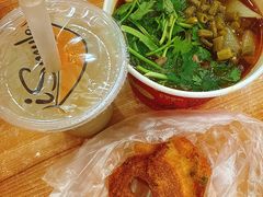 -江三王记牛杂馆(总店)