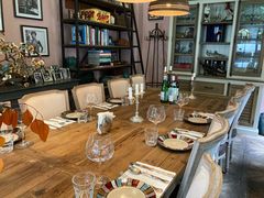 -SISTERS BAR RESTAURANT川意酒馆(嘉善老市H楼店)