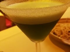 滴滴罗勒叶-龙门阵茶屋川菜馆(武康路店)