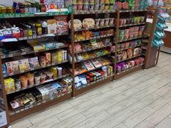 -全家便利店(上丰路店)