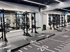 -TMG潮流健身(奥体莲荷里店)