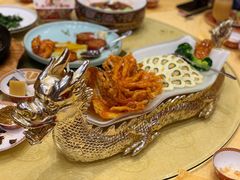 宫门献鱼-白家大院·王府宫廷菜(苏州街店)
