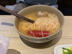 -亮亮面馆(经六路店)