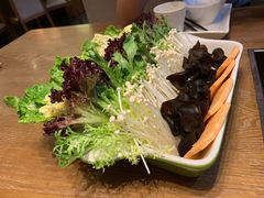 -拾味馆·浓鲜骨汤(光谷天地店)