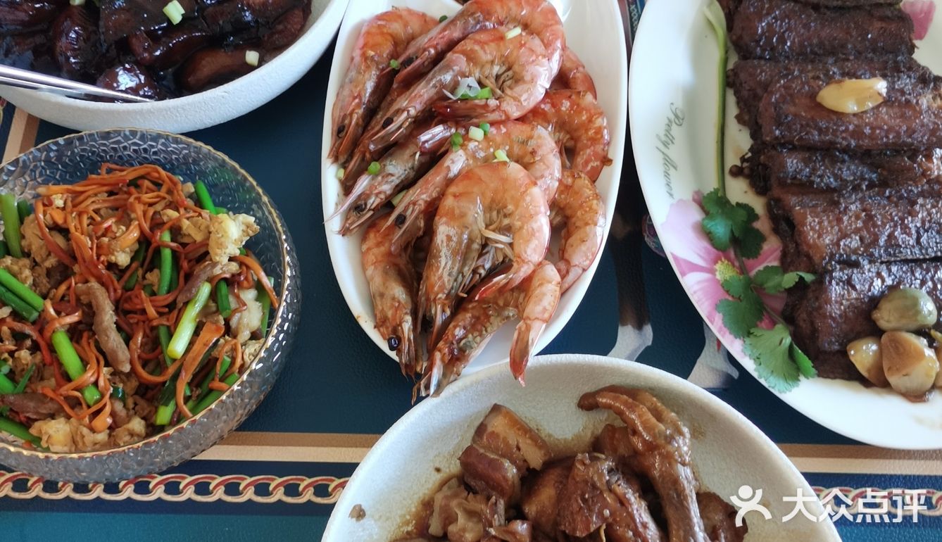 过年餐桌上的变化