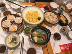 -馋三尺蟹粉小笼(人民广场店)