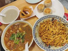 -惠丰门丁肉饼店