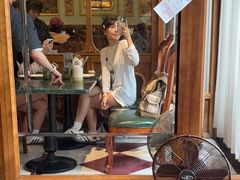 -秘密旅行Bonjour(黑金冠 江南西店)
