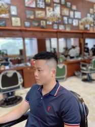 -尼特斯男士发型馆