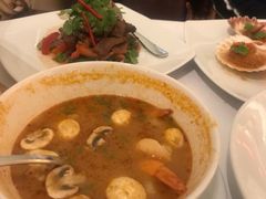-Thai Pothong Restaurant