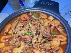 -徐记小怪兽肉蟹煲店(哈西万达金街店)