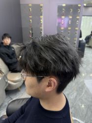 -藤野造型烫染·漂发