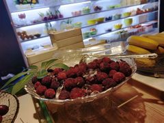 -涨巢·潮玩水疗局