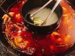 -重庆烧鸡公火锅(簋街店)