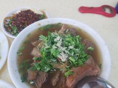 -万盛园炖肉馆(云峰店)