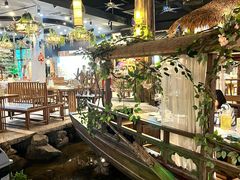 -花溪雨·森林餐厅(石基店)