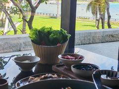 -雾山韩式烤肉·海南糟粕&椰子鸡火锅·海景餐厅(三亚绿发山海天JW万豪酒店)