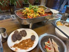 -88号小吃店·经典云南菜·地道纳西美食