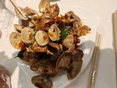 -嗨辣小聚·盘锦河蟹·海鲜烧烤龙虾(盘锦十年好店)