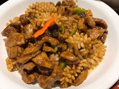 火爆三鲜-刘胖子家常菜·蹄花焖藕(中南店)