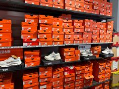 -NIKE上海青浦优选体验店