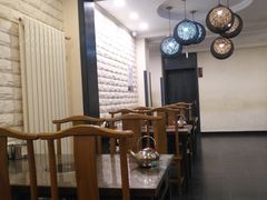 -洁神饭庄·海鲜·青岛菜·30年老字号(五四广场店)