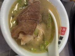 -宴全牛粤来越牛潮汕鲜牛肉火锅(海州万达广场店)