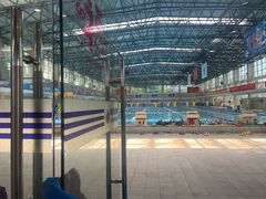 -奥冠体育华师附中恒温游泳馆