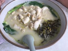 -明呈黄鱼面馆(斜土路店)