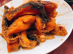 本帮熏鱼-旭龙鱼头王(航华店)