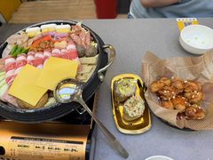 -豚妈妈汤饭·部队锅(南京东路店)