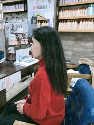 -阿兵荣辉美容理发有限公司