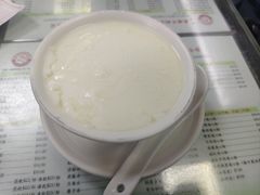 -义顺牛奶公司