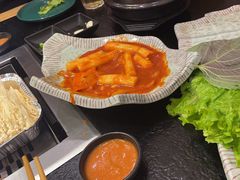 -臻牛烤肉