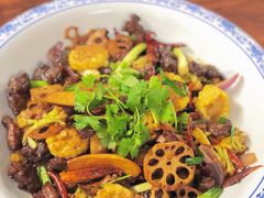 牛肉干锅-元兄美食