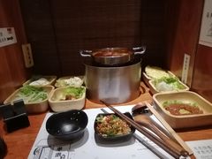 牛油辣锅-独食火锅·半米屋台(直营总店)