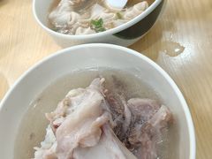 -周震馄饨