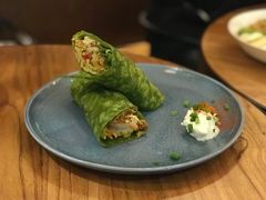 鲜虾牛油果卷饼-Moka Bros 摩卡站(西单大悦城店)