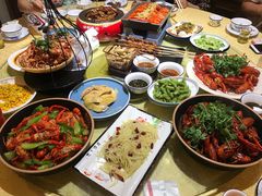 -鲁小三·大骨自助(金山总店)