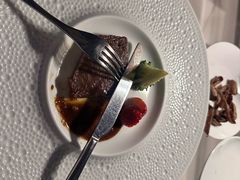 -鲜璟台·地标景观餐厅(上海中心店)