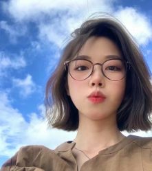 -BULB STUDIO 巴柏明星发型工作室