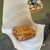 很推介。上餐速度： 排隊人龍非常長，但值得等待