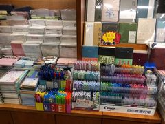 -西西弗书店&矢量咖啡(壹方购物中心店)