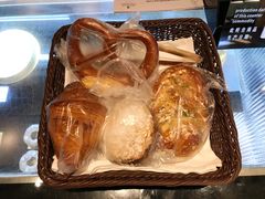 羊角-西点坊(浦东香格里拉店)