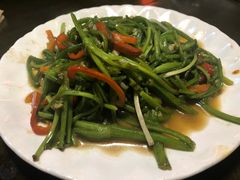 -民食香·腊排骨野生菌美食(木府店)