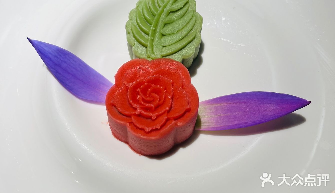 福州正宗闽菜单福楼，就在安泰河边